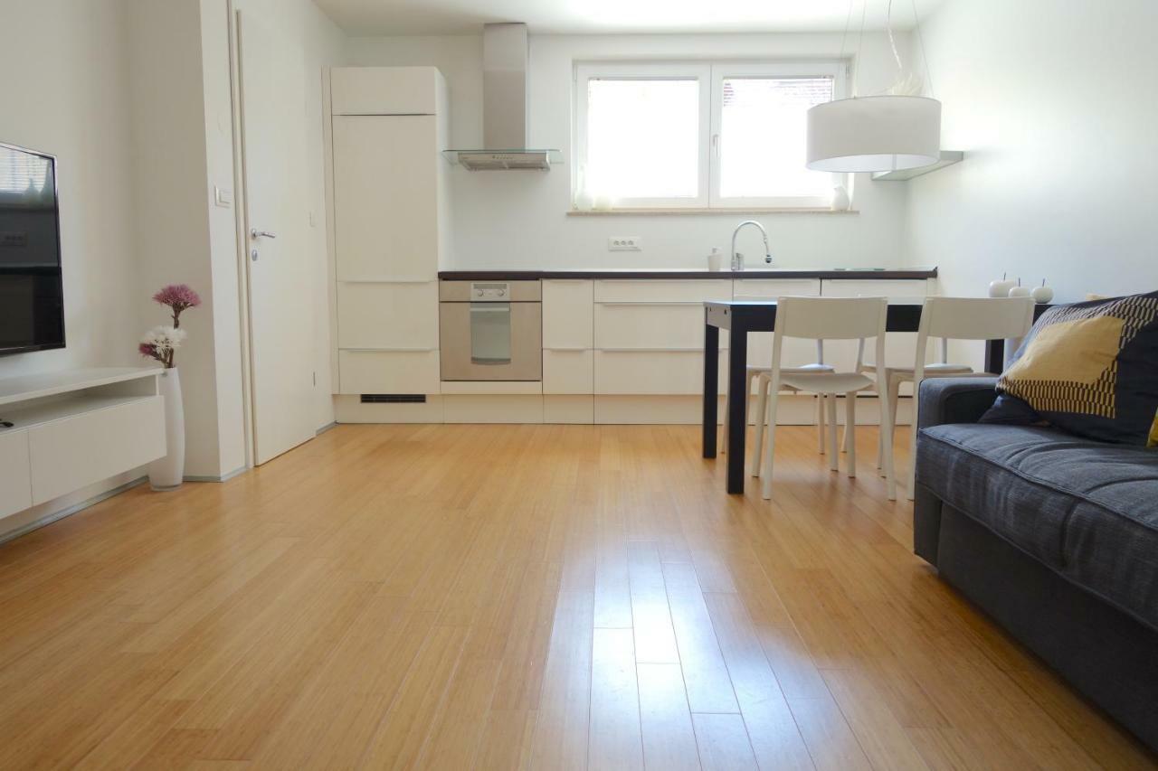 Sensei Apartment ลูบลิยานา ภายนอก รูปภาพ